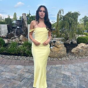 Beginning Boutique Strapless Yellow Gown